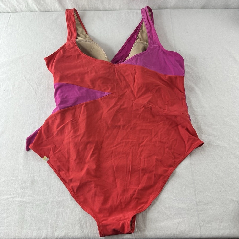 SUMMERSALT the perfect wrap one piece swimsuit in Hibiscus & Grapefruit size 18 - Picture 3 of 7